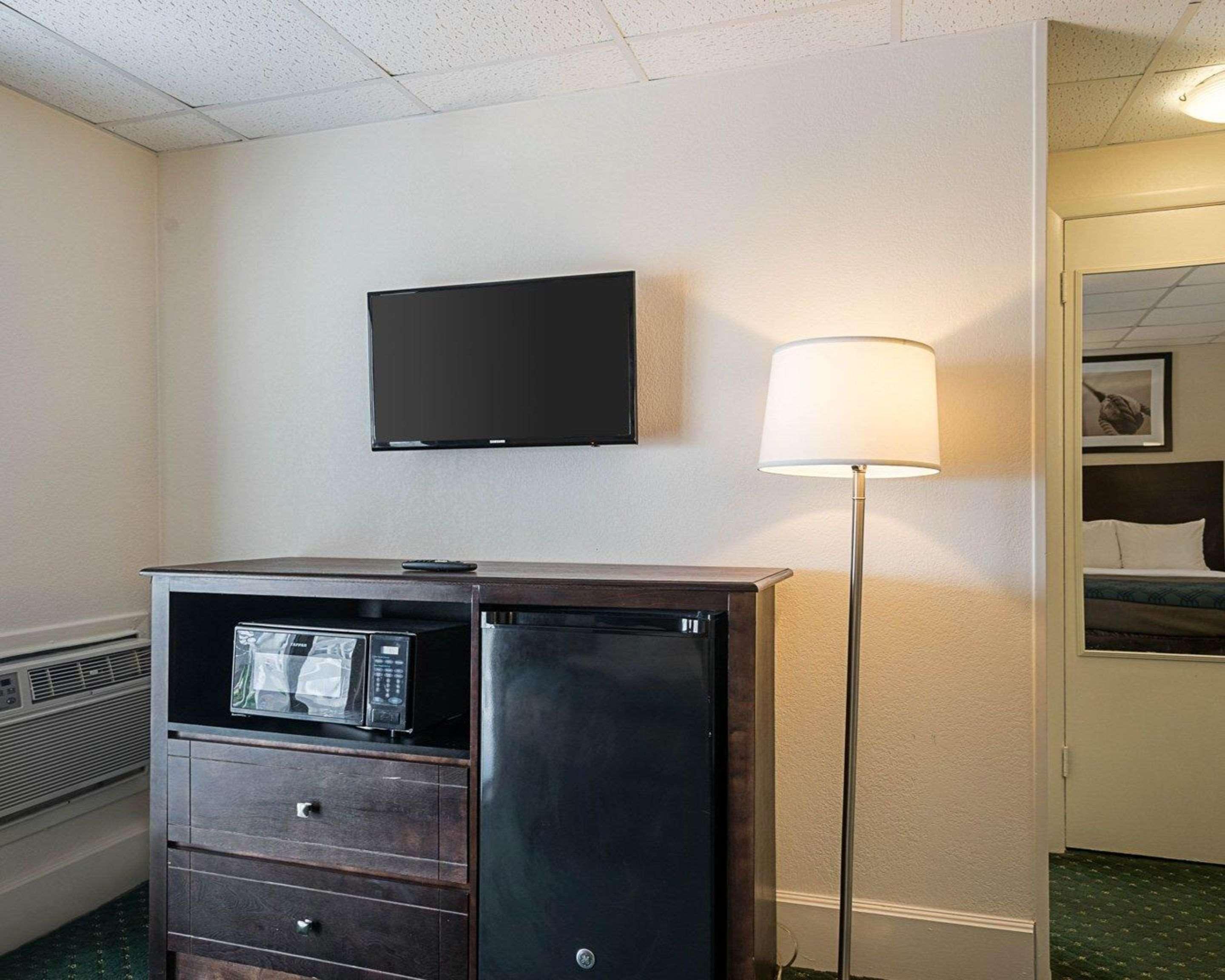 Quality Inn Ocean City Beachfront Exterior photo