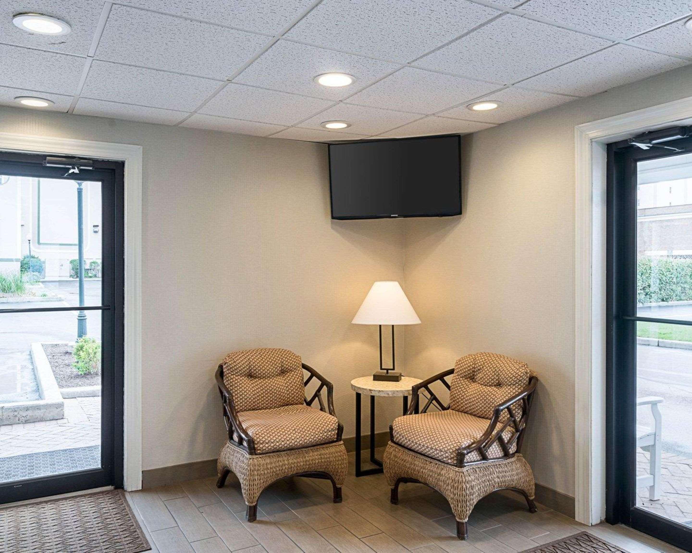 Quality Inn Ocean City Beachfront Exterior photo