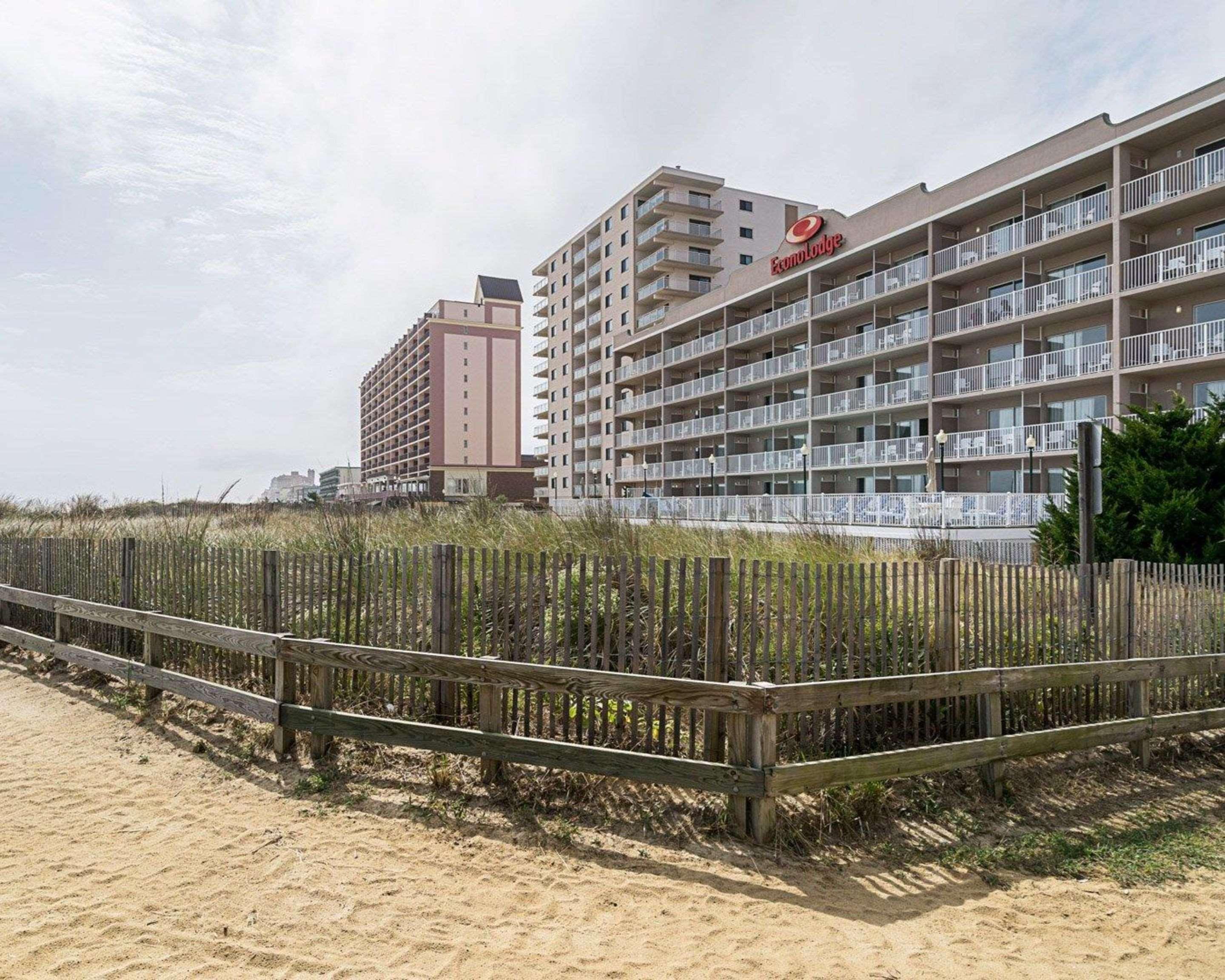 Quality Inn Ocean City Beachfront Exterior photo