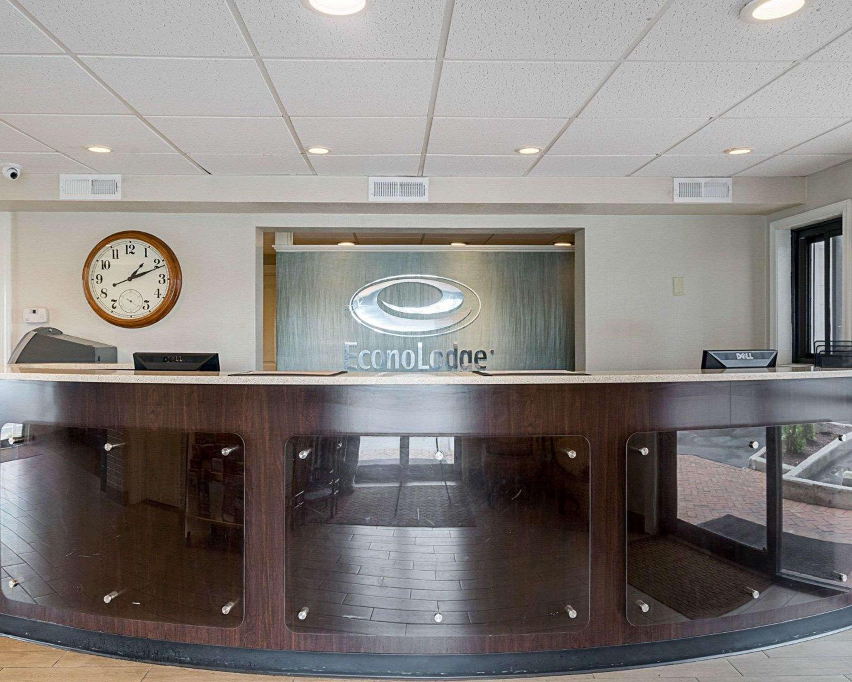 Quality Inn Ocean City Beachfront Exterior photo