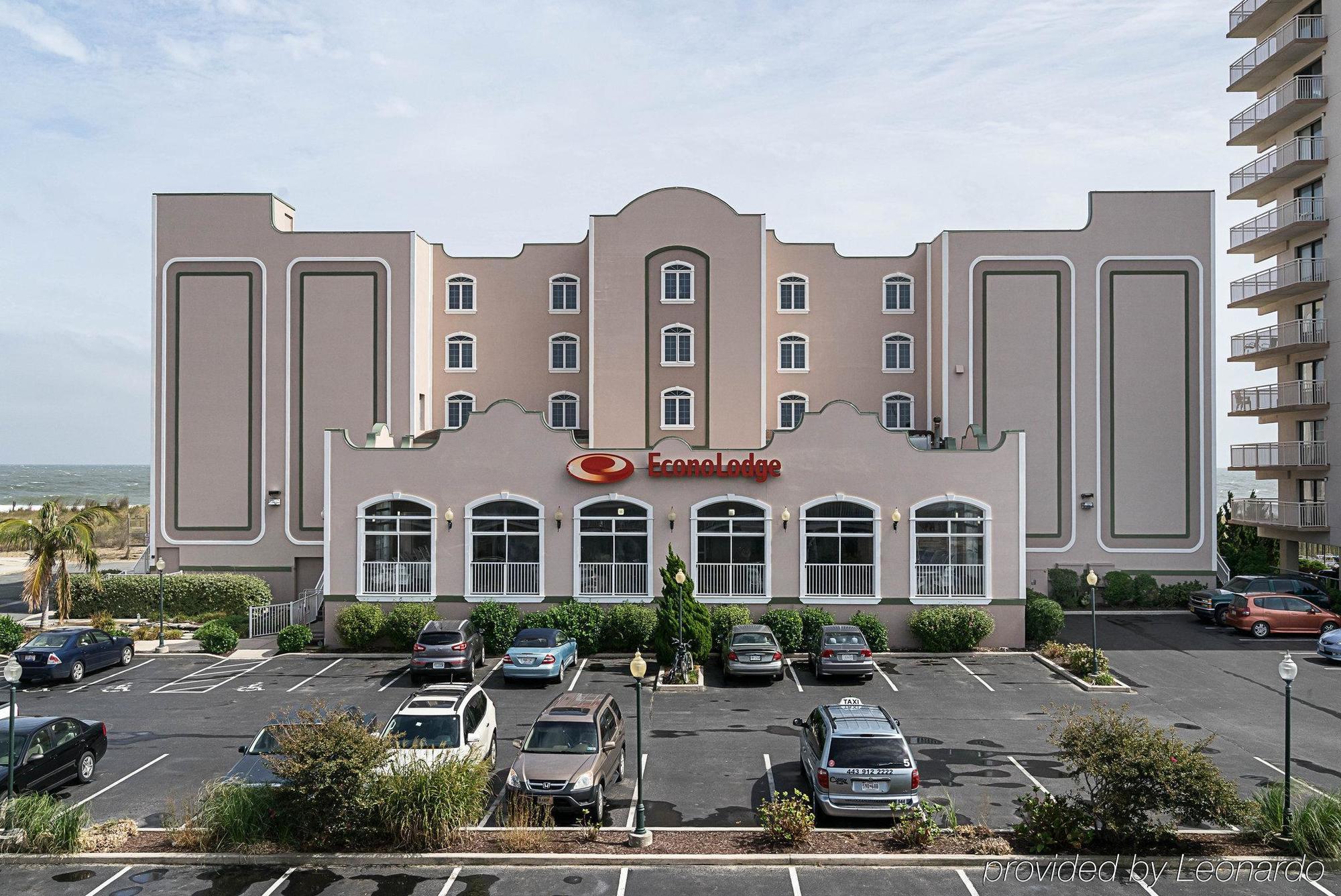 Quality Inn Ocean City Beachfront Exterior photo