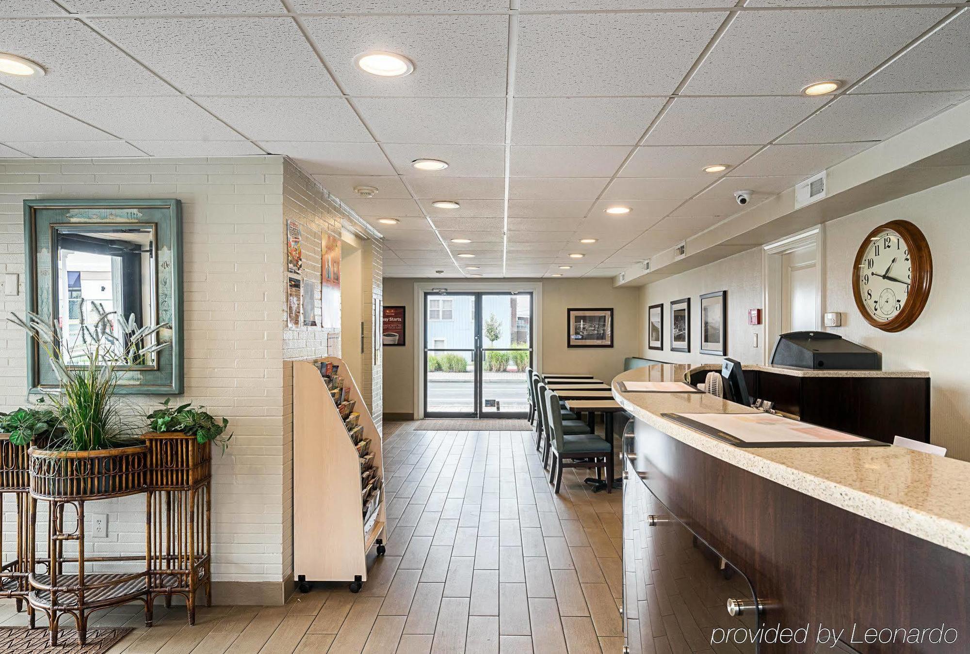 Quality Inn Ocean City Beachfront Exterior photo